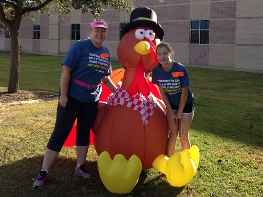 Wendy joins her daughter for a school Turkey Trot